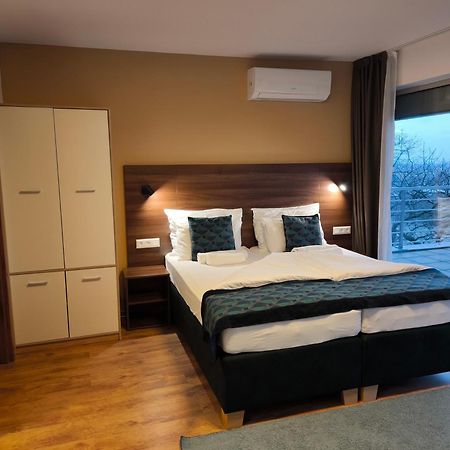 River View Apartments Hotel 布拉迪斯拉发 外观 照片